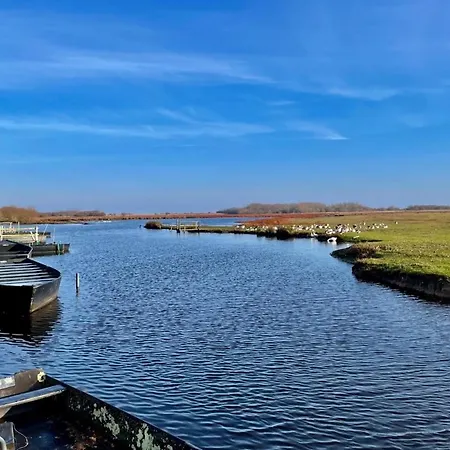 Loft Dans Chaumiere Pour 6 Personnes A Saintandre Villa