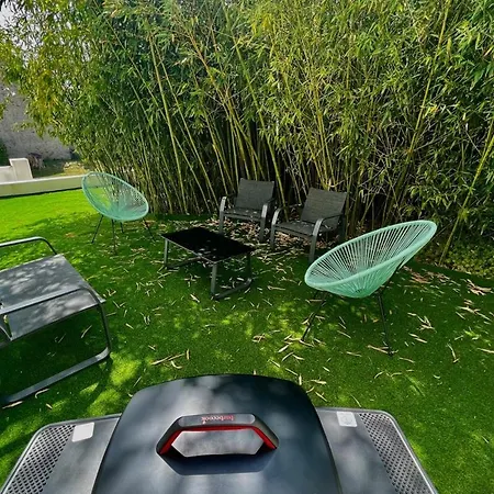 Loft Dans Chaumiere Pour 6 Personnes A Saintandre Saint-André-des-Eaux